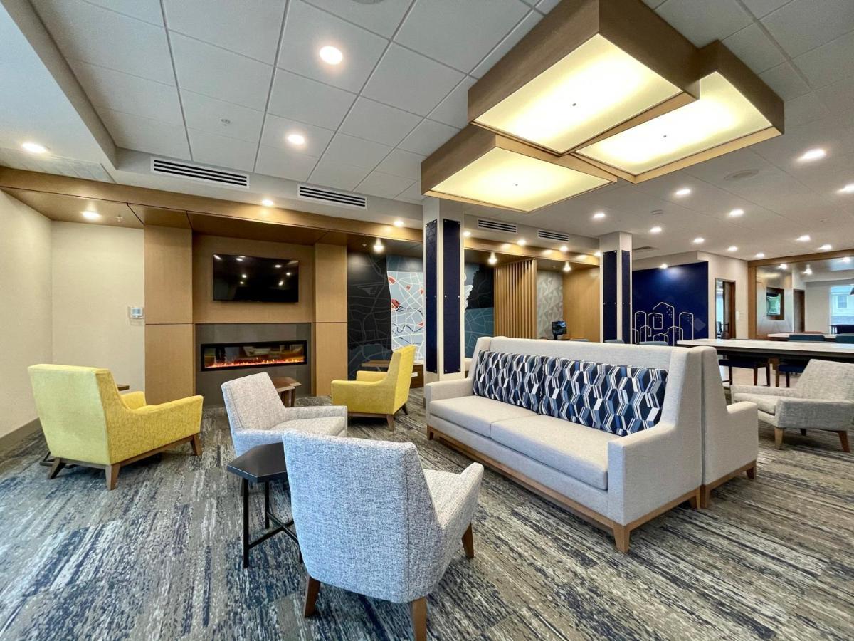 Holiday Inn Express & Suites - Ft. Smith - Airport By Ihg Форт-Сміт Екстер'єр фото